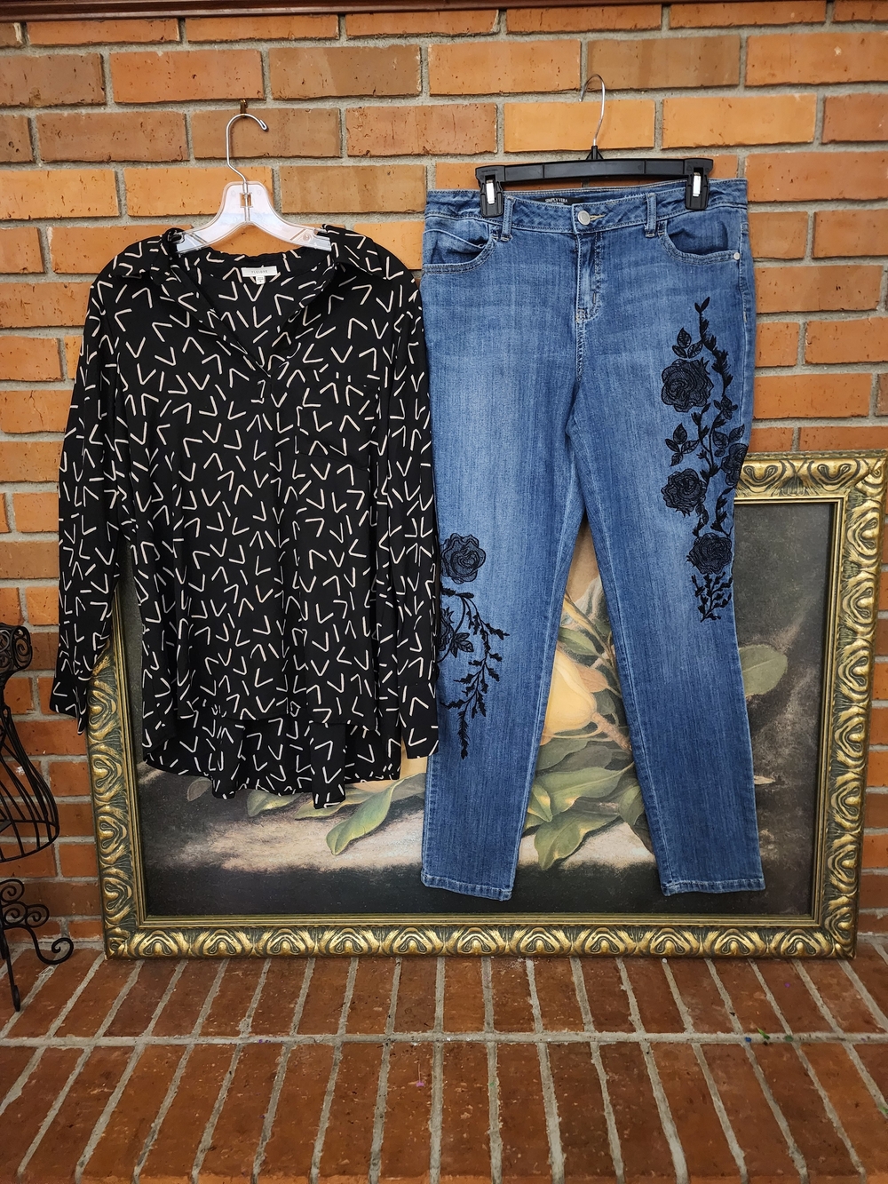 Simply Vera Jeans 10 with Pleione Blouse Medium